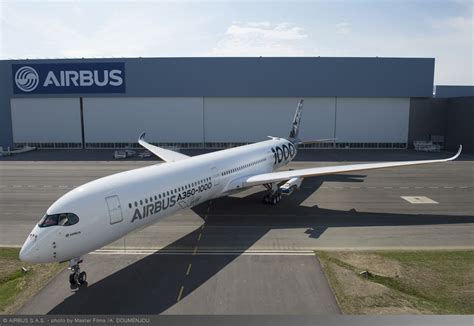 a350 airbus 1000 price|A350 FAMILY: SHAPING THE FUTURE OF AIR TRAVEL .